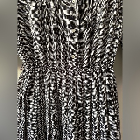 Anthropologie Isabella Sinclair navy pleated button front dress - Picture 4 of 7